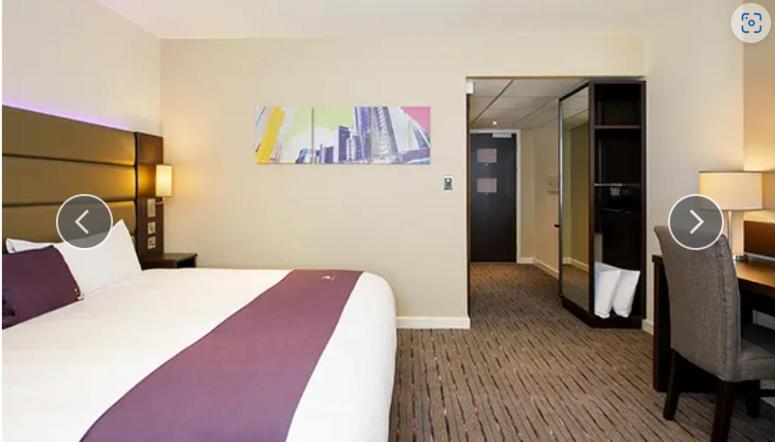 Modern En-suite Metro Close To Woolwich Station Hotel Londra